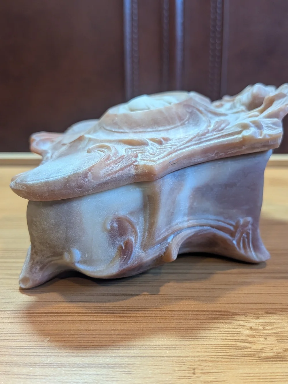 Beautiful Hand Crafted Vintage Incolay Stone Trinket Jewelry Box